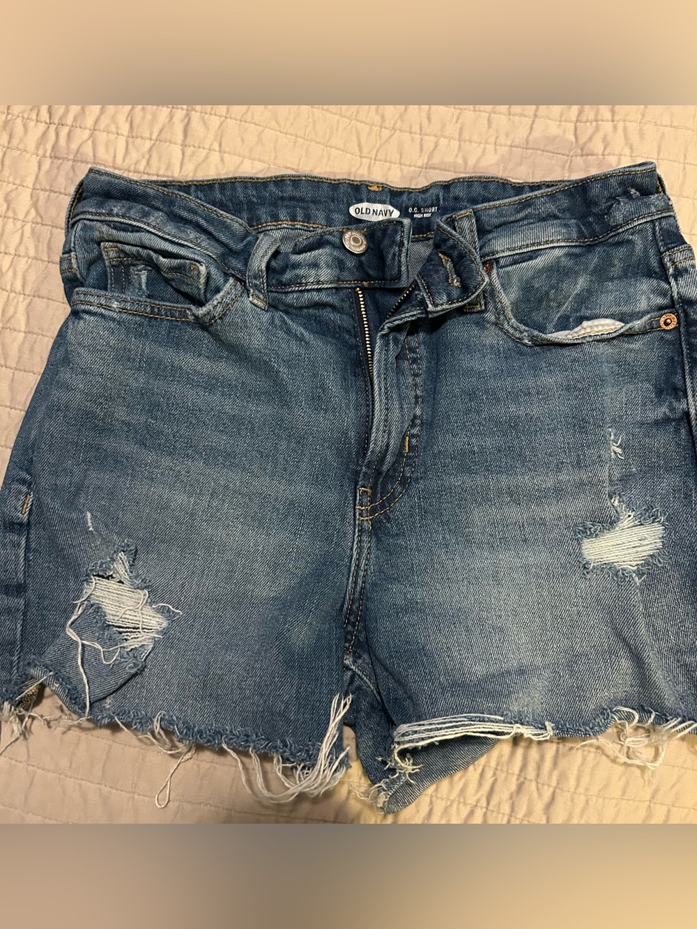 Old Navy High-Rise Denim Shorts in Light Blue Wash